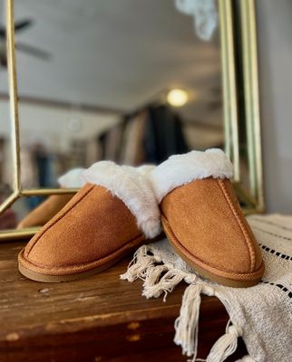 Chesnut Faux Fur Slip-On Shoes