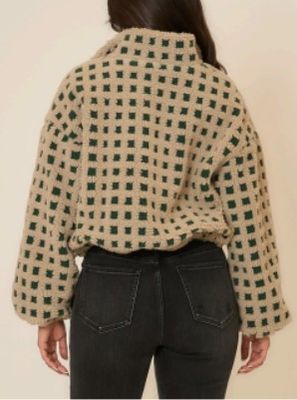 Curvy Checkered Sherpa