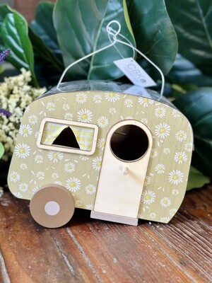 Daisy Camper Birdhouse