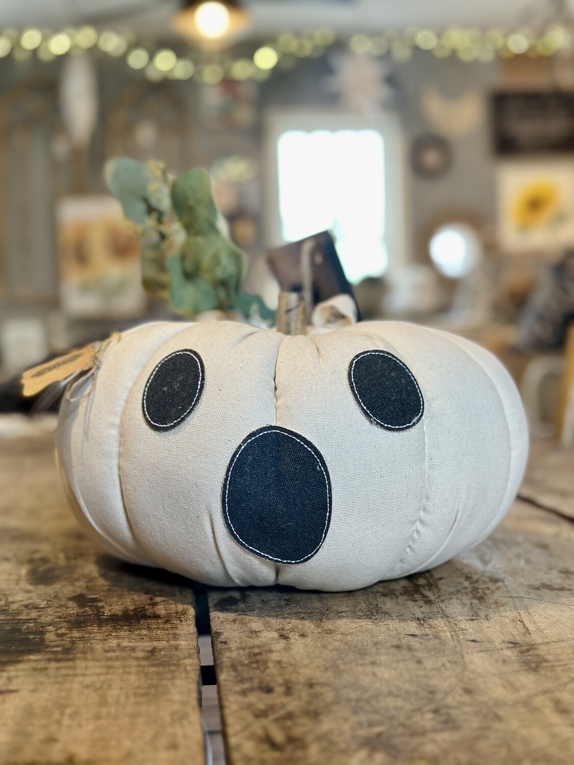 Ghost Pumpkin Sitter Ghost Pumpkin Sitter