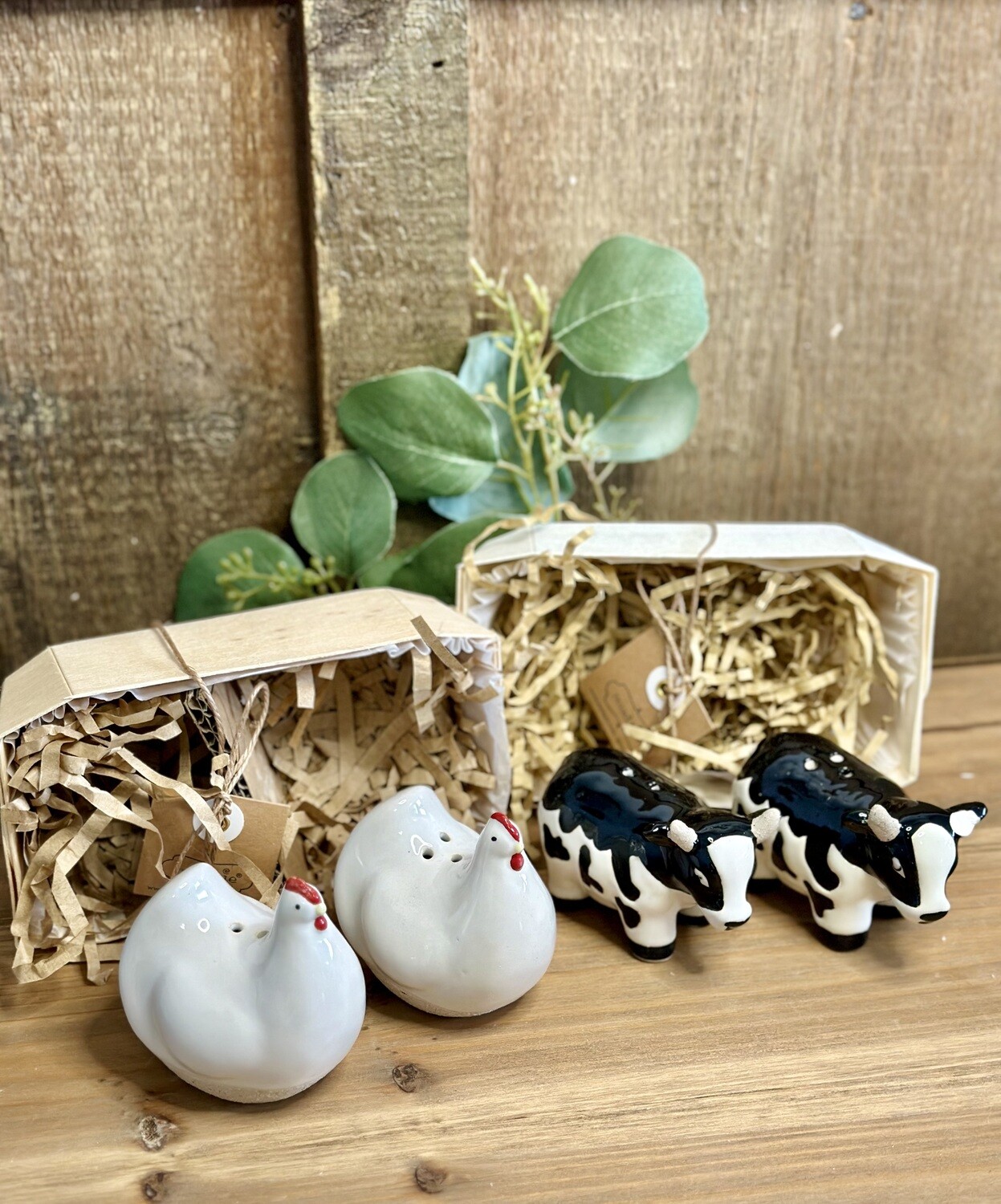 Salt &amp; Pepper Basket