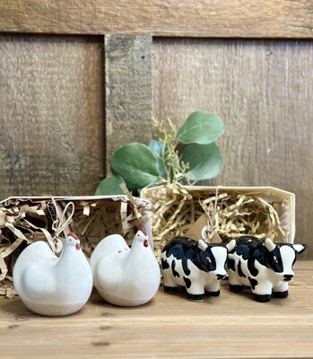Salt &amp; Pepper Basket