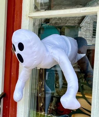 Suction Cup Ghost