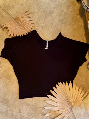Curvy Batwing Top