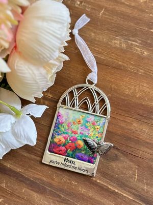 Mom You've Helped Me Bloom Ornament Mom You've Helped Me Bloom Ornament