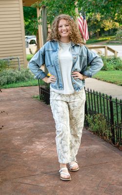 Vintage Denim Jacket w/ Square Pocket Vintage Denim Jacket w/ Square Pocket