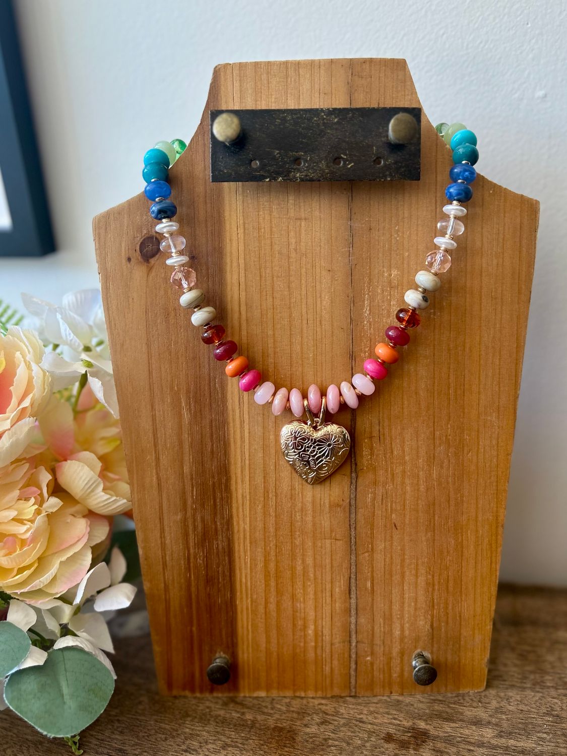 M\ulti Color Resign Beaded Necklace with Heart Charm