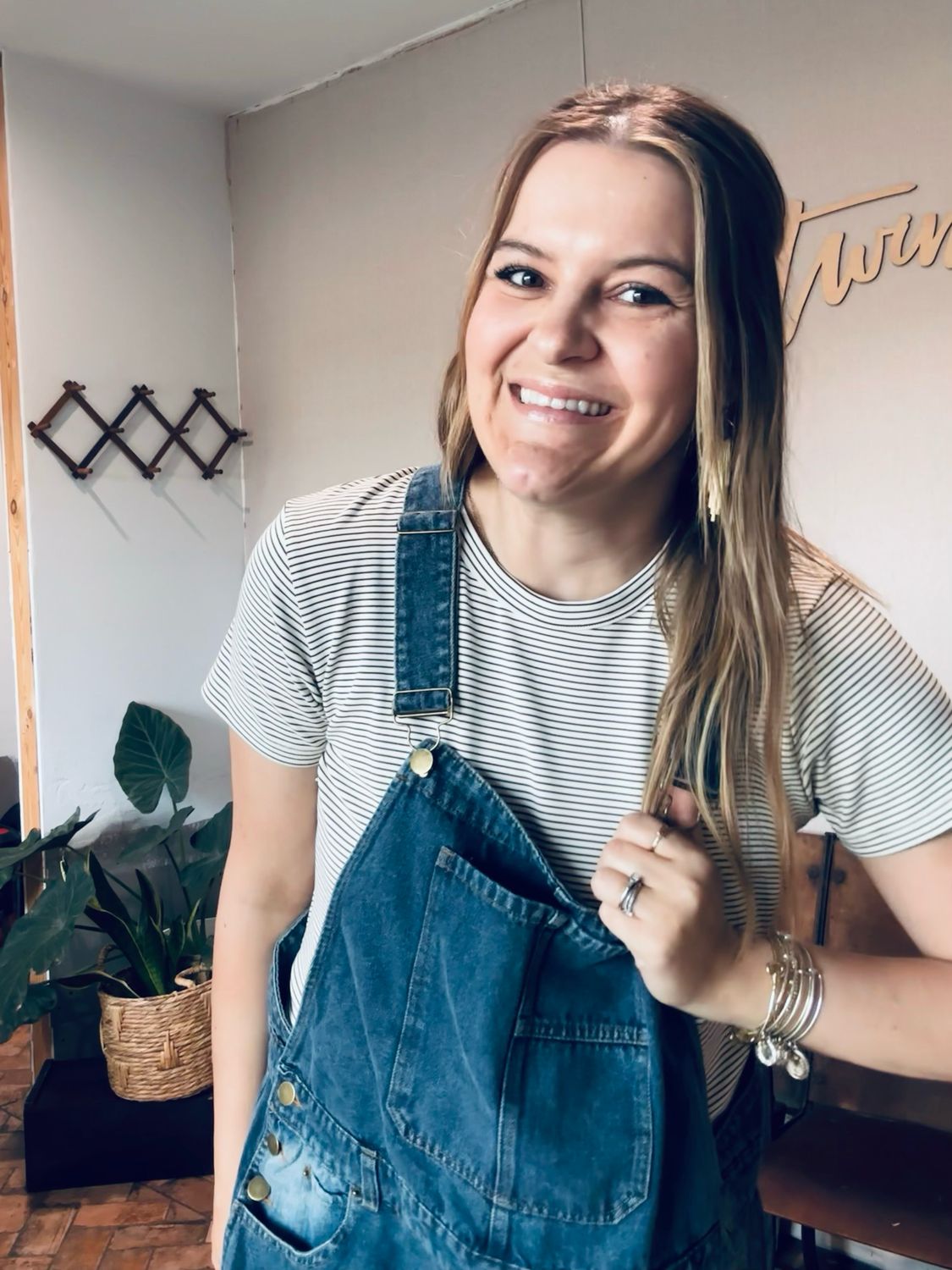 Curvy Vintage Wash Denim Overall