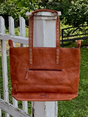 Sierra Crest Leather Bag 
