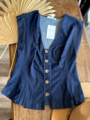 Stretch Denim Button Front Top Stretch Denim Button Front Top