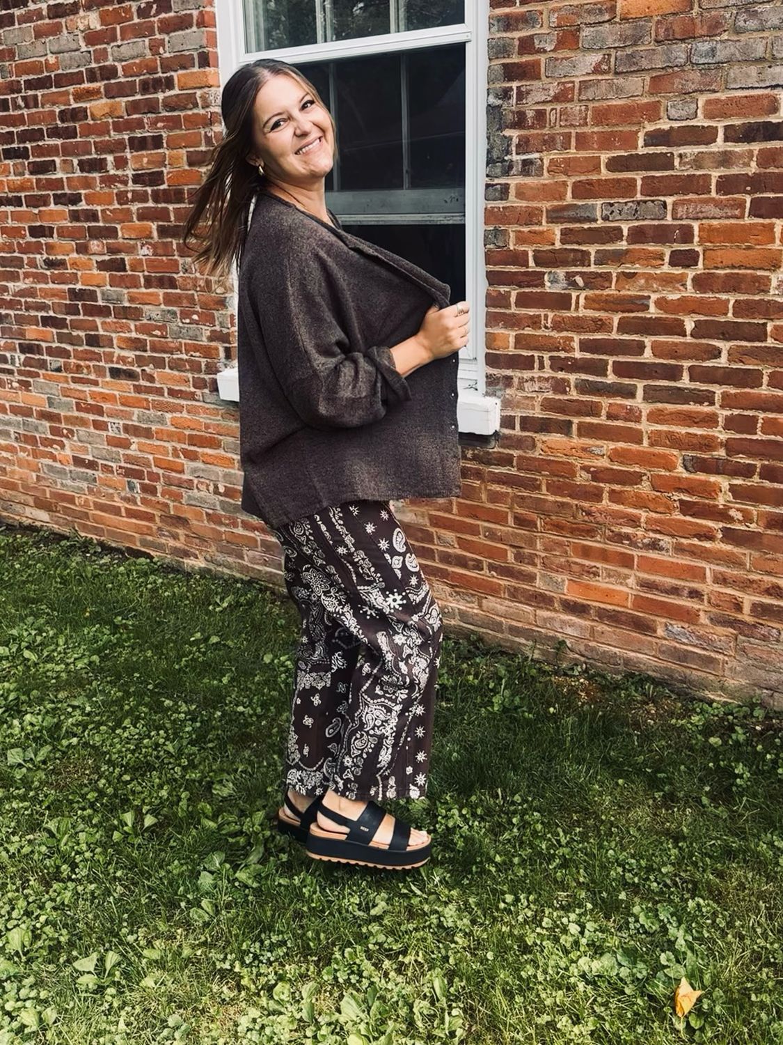 Curvy Lightweight Button Down Knit Cardigan