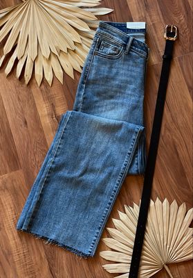 V- Front Baggy Jean