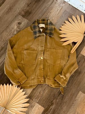 Contrast Collar Jacket
