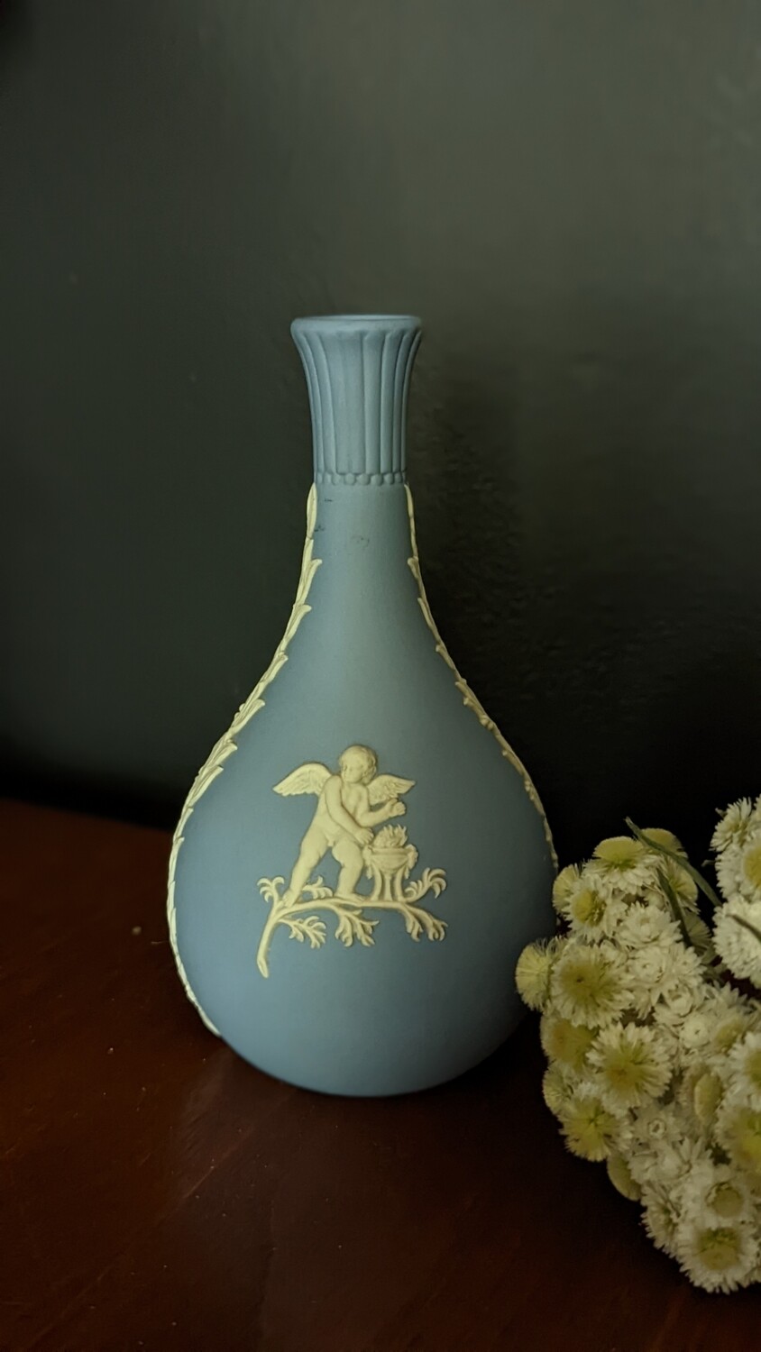 wedgwood baby blue vase
