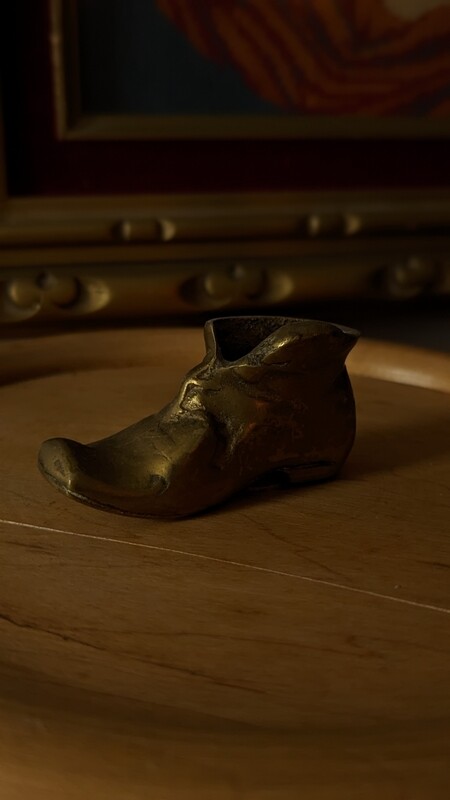 brass shoe