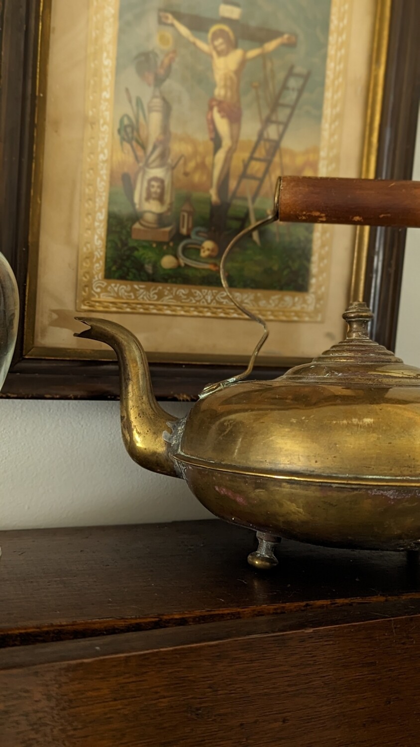 decorative teapot