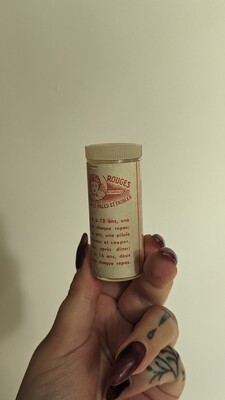 Red pill bottle