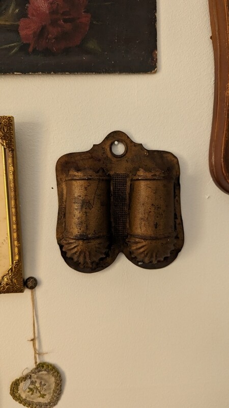 Matchstick holder