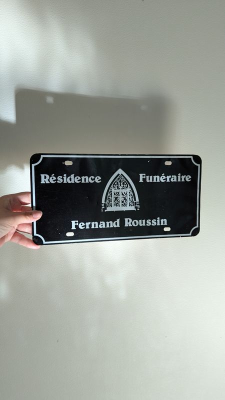 Hearse french funeral home plaque