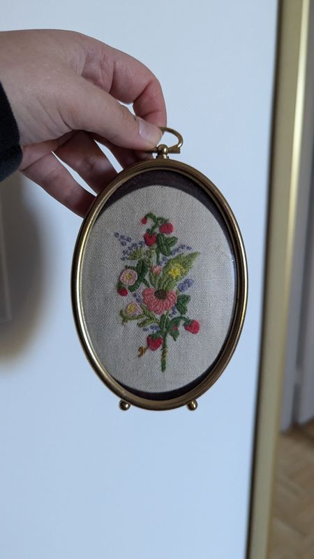 Floral bouquet needlepoint