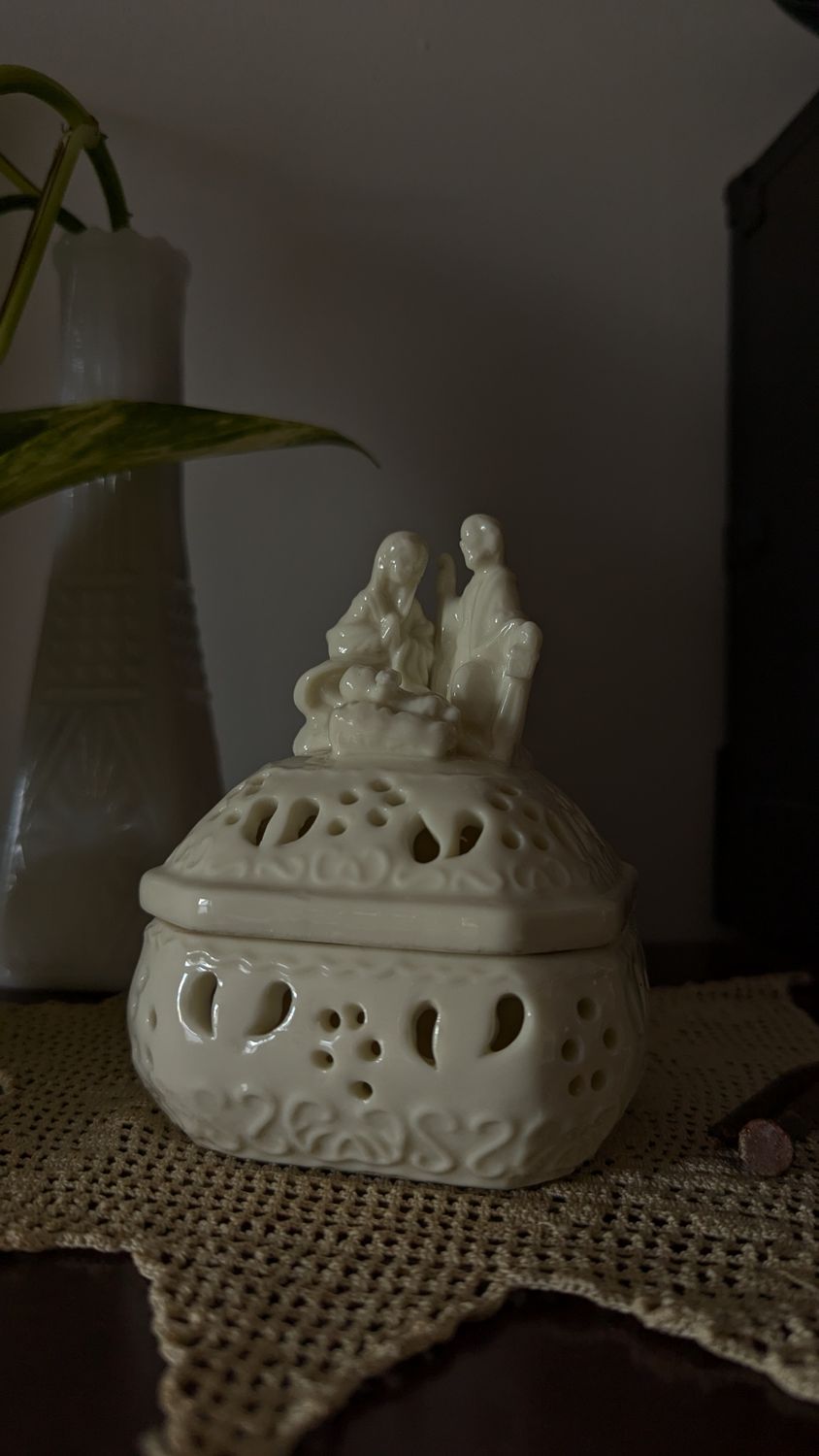 White porcelain holy family box