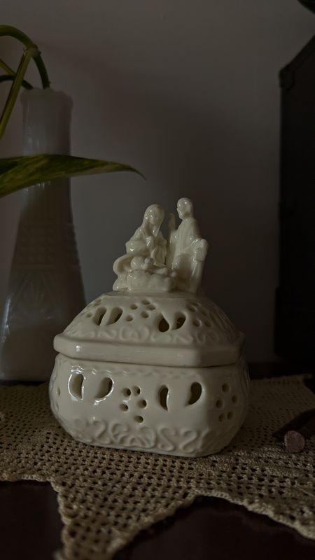 White porcelain holy family box