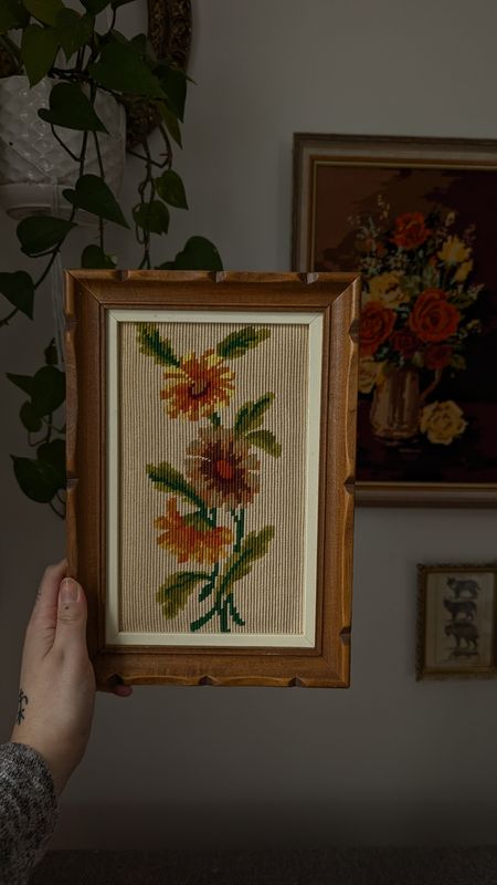 Flower needlepoint