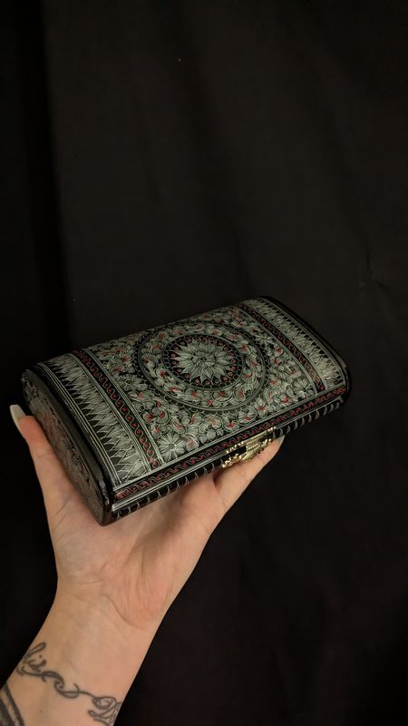 Black and red lacquer jewelry box