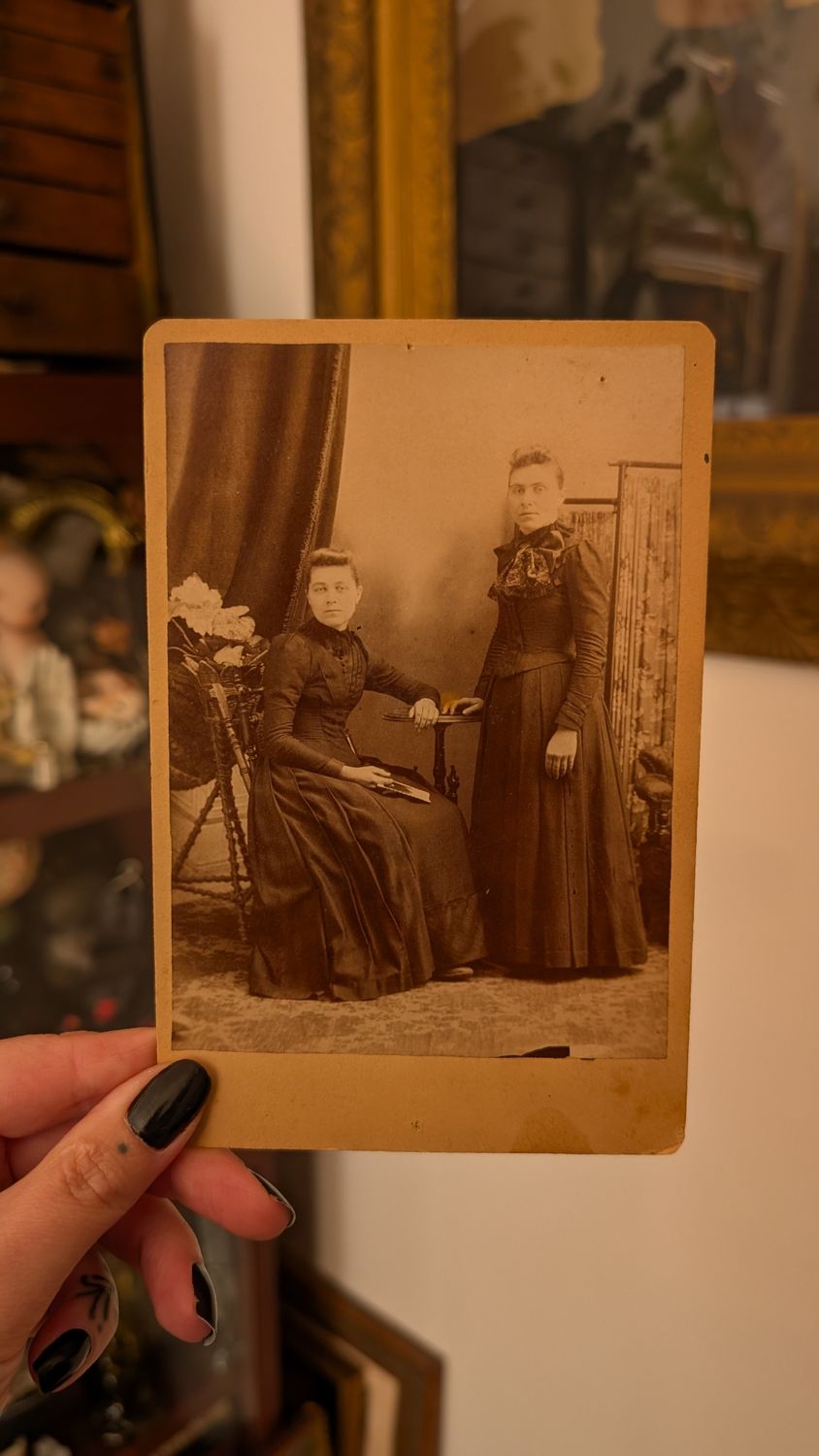 CDV victorian women