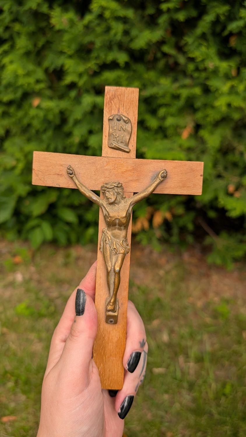 Small wood crucifix