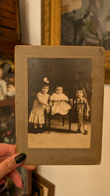 CDV three kids