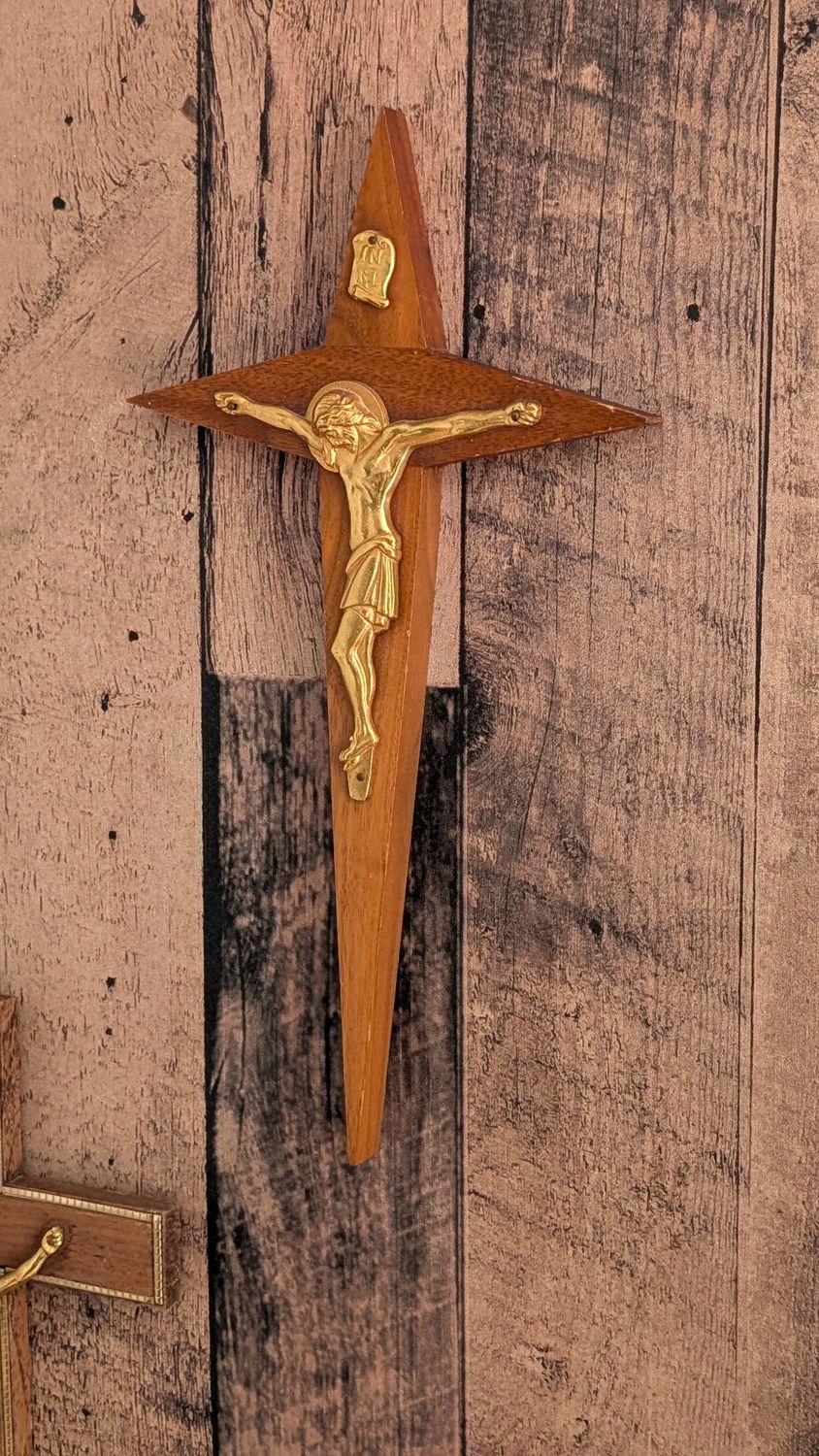 Wood crucifix