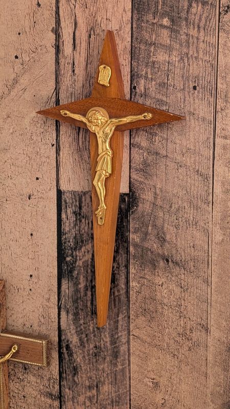 Wood crucifix