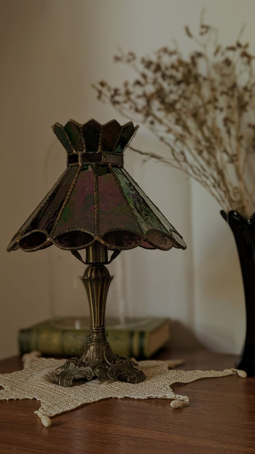 Accent lamp - glass shade oil slick look - prune