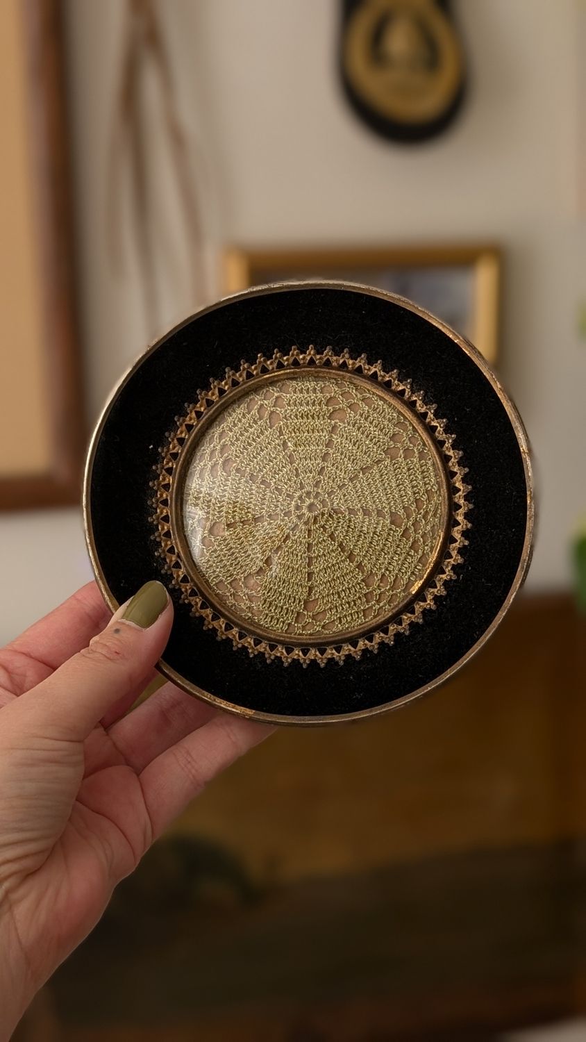 Framed doilies