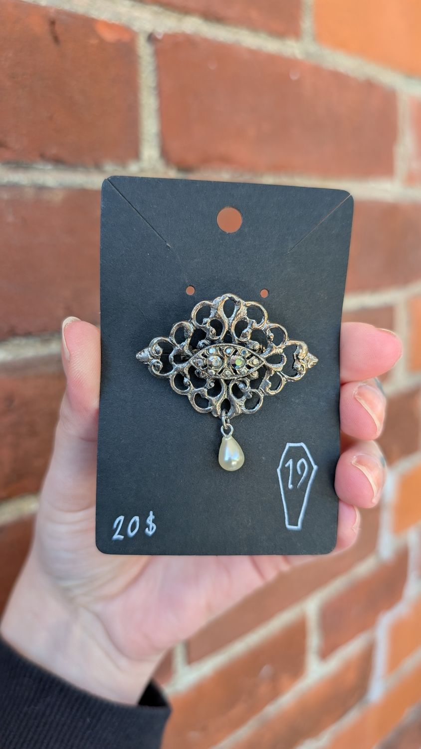 Gothic filigree brooch