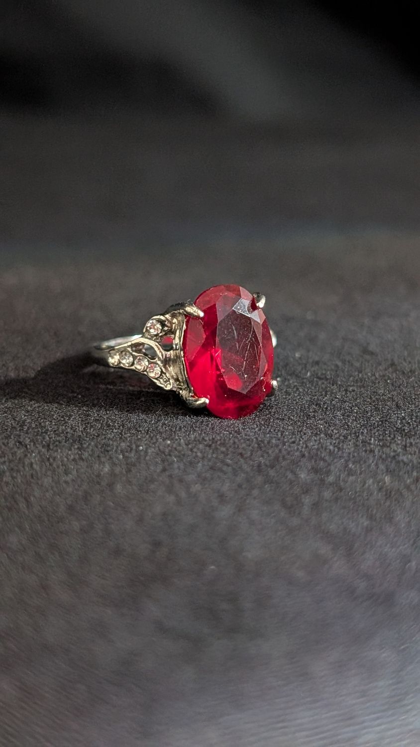 Costume gothic jewelry ring with big red stone in size 8