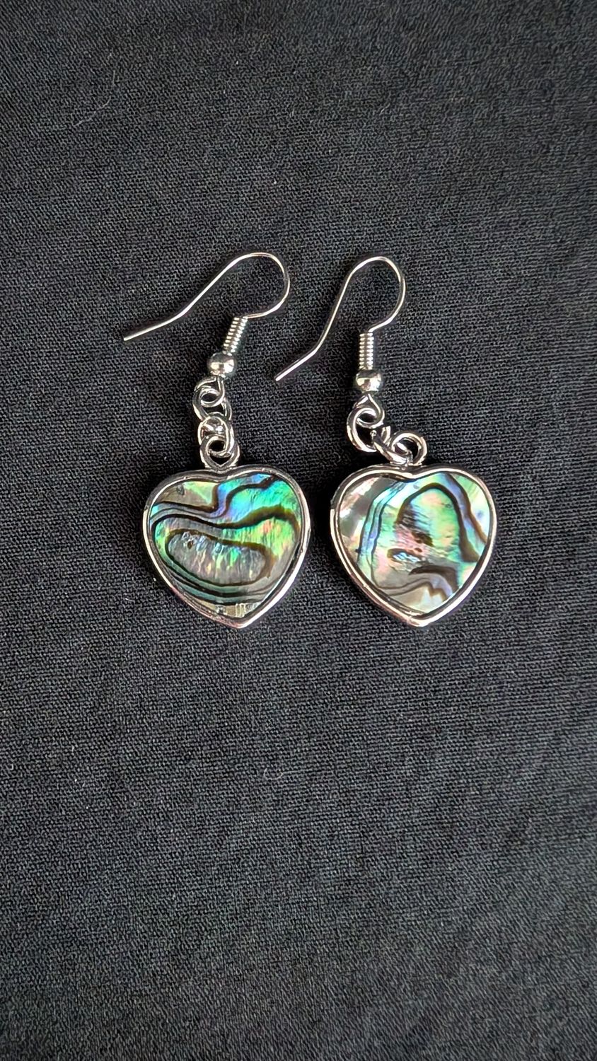 Heart Y2K abalone shell earrings