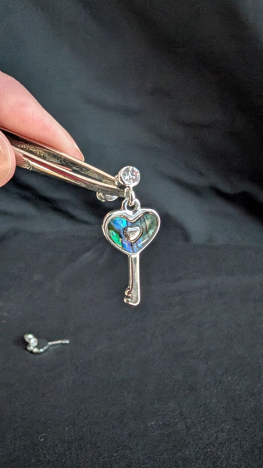 Heart key Y2K  abalone shell