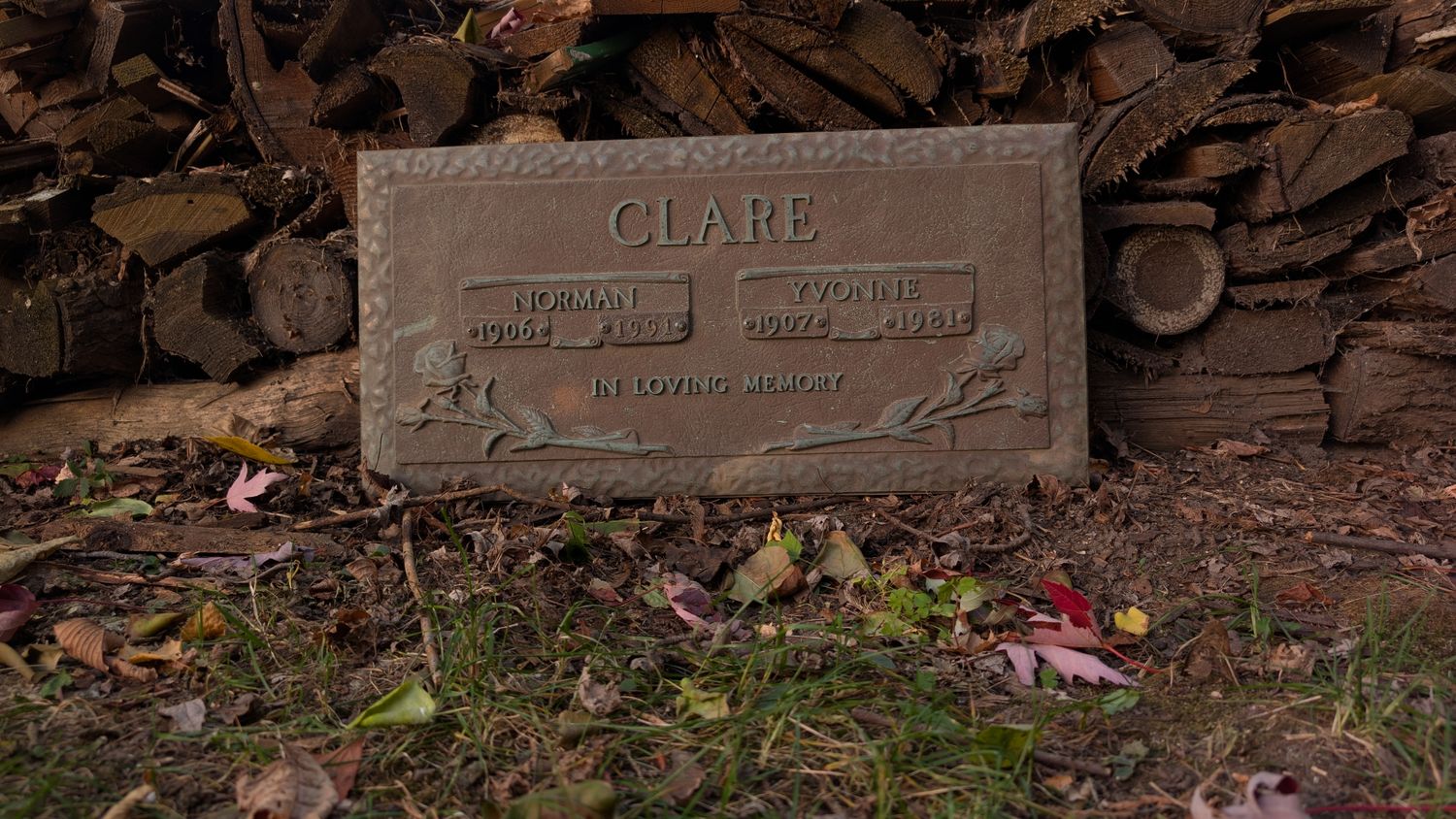 Crematorium plaque