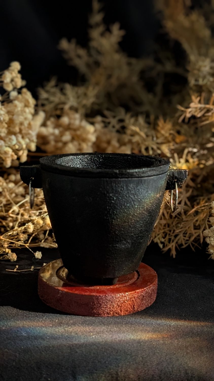 Small iron cauldron