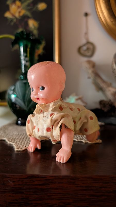 Vintage mechanical wind up crawling baby - works