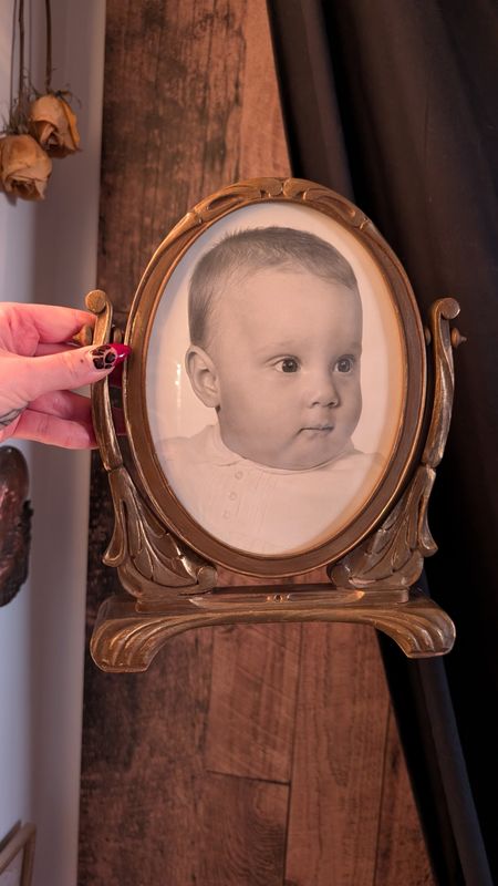 Swivel gold vintage wood frame 1950s