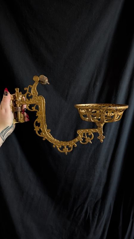 Antique oil lamp holder cast iron
