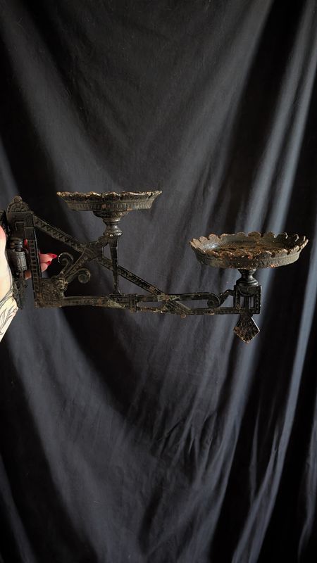 Antique double oil lamp holder black cast iron