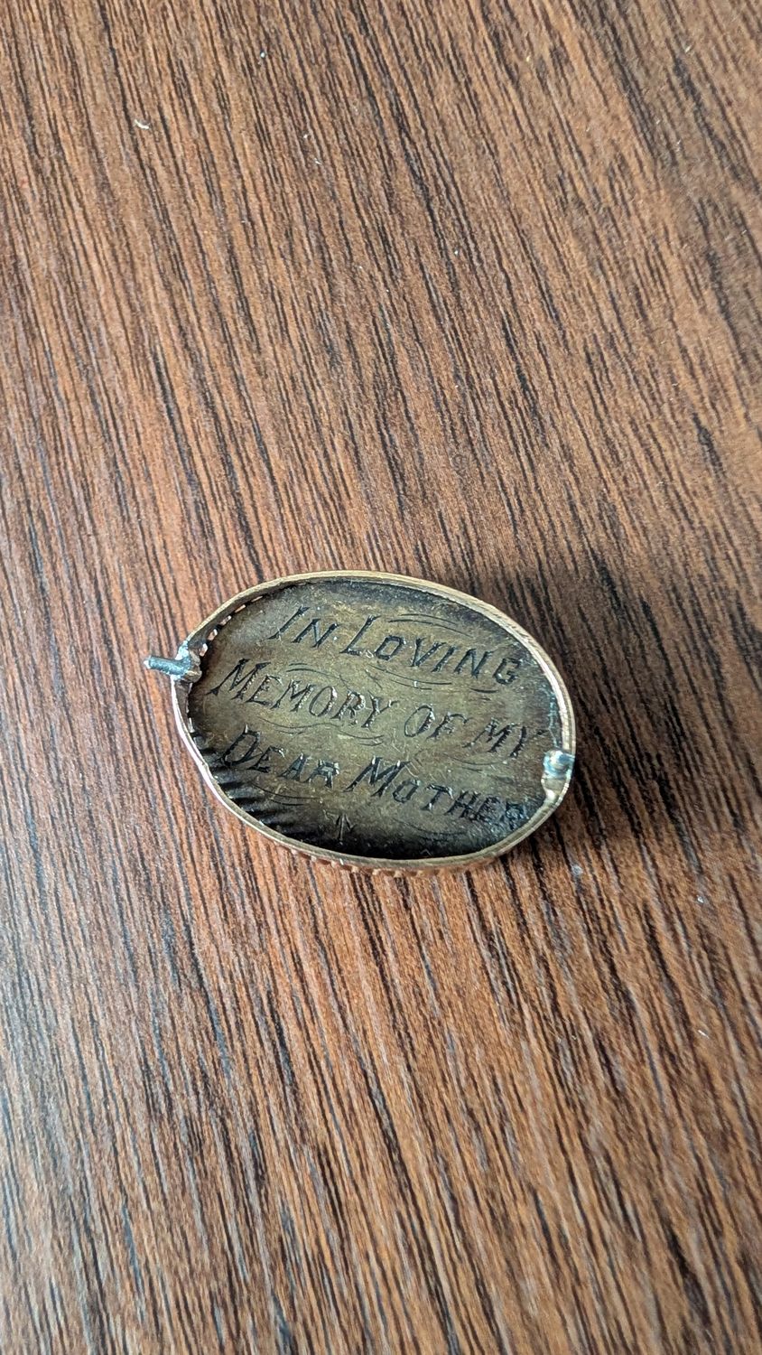 Broken pin - In Loving Memory Of My Dear Mother - with hair