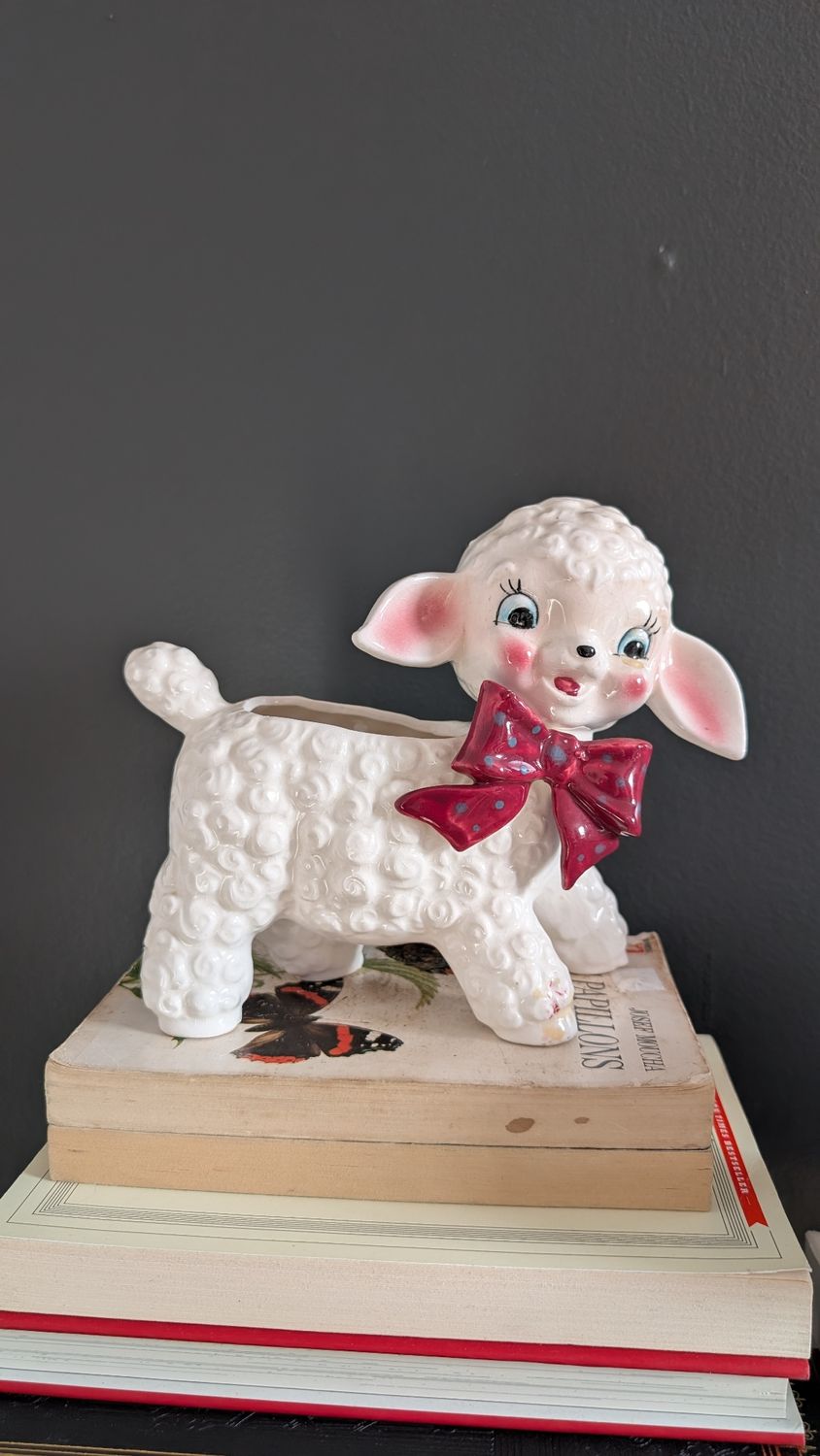 Lamb planter 1