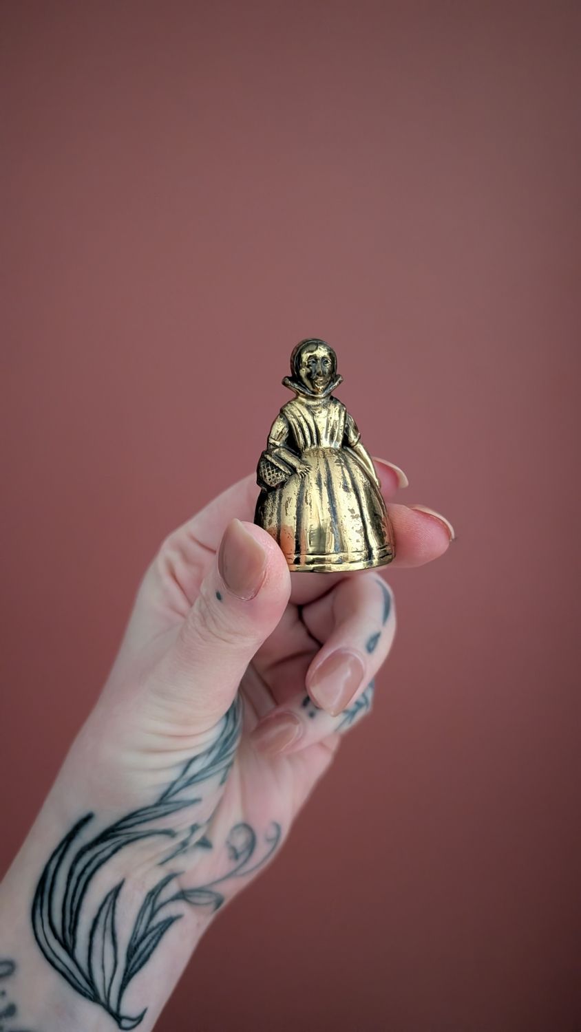 Small medieval lady bell