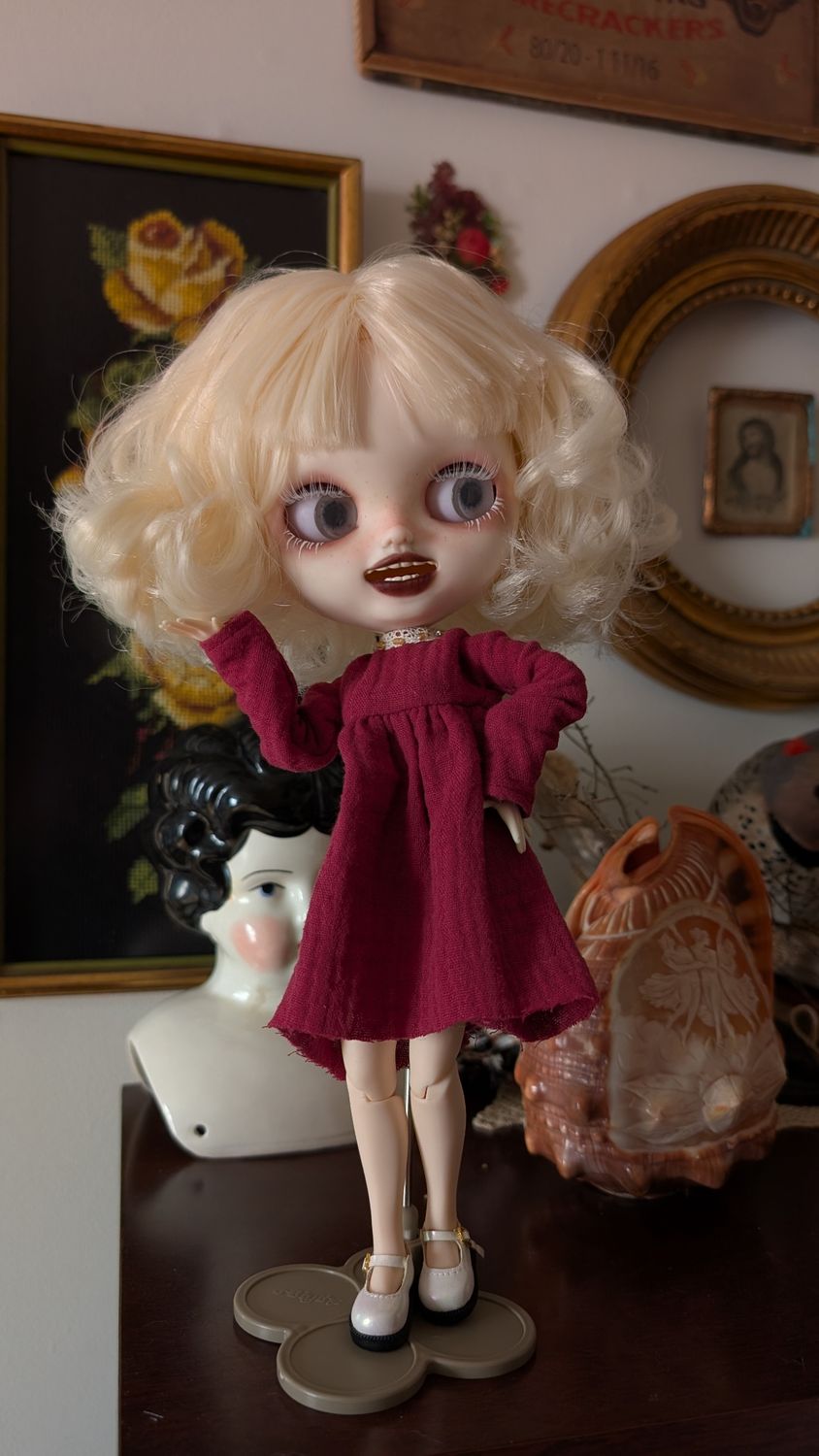 "Sabrina" OOAK blythe doll icy dbs - custom head handmade