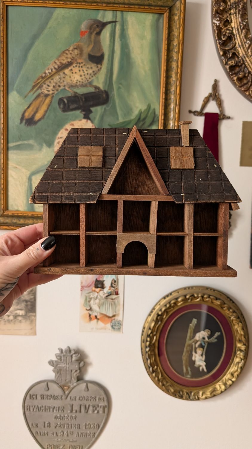 Small house curio